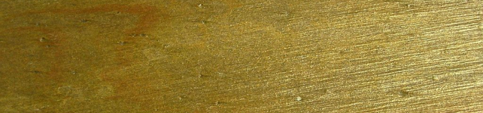 Křemen s jemně kůrovitou strukturou různé orientace v purpurově/nazelenale/zlatavé barvě